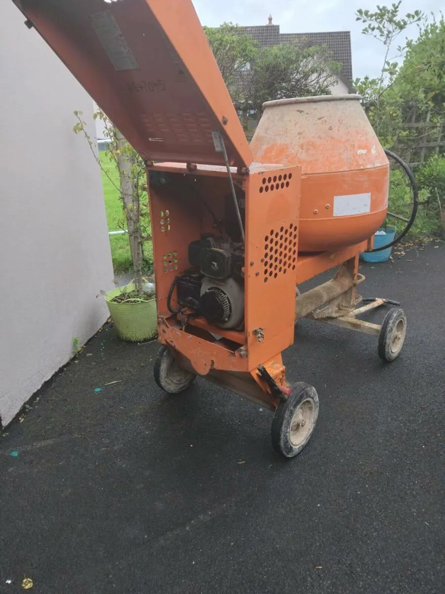 CEMENT MIXER - Image 2