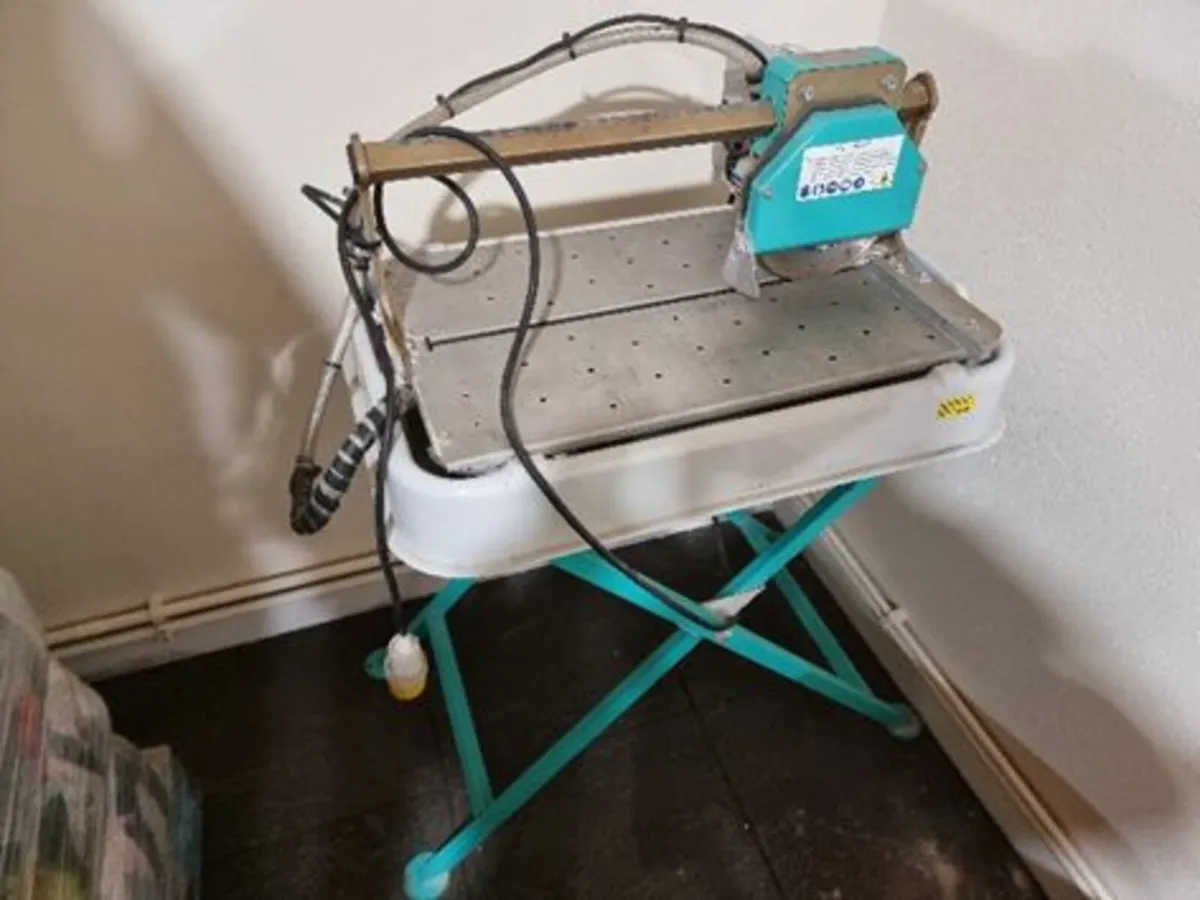 Imer Tile Saw