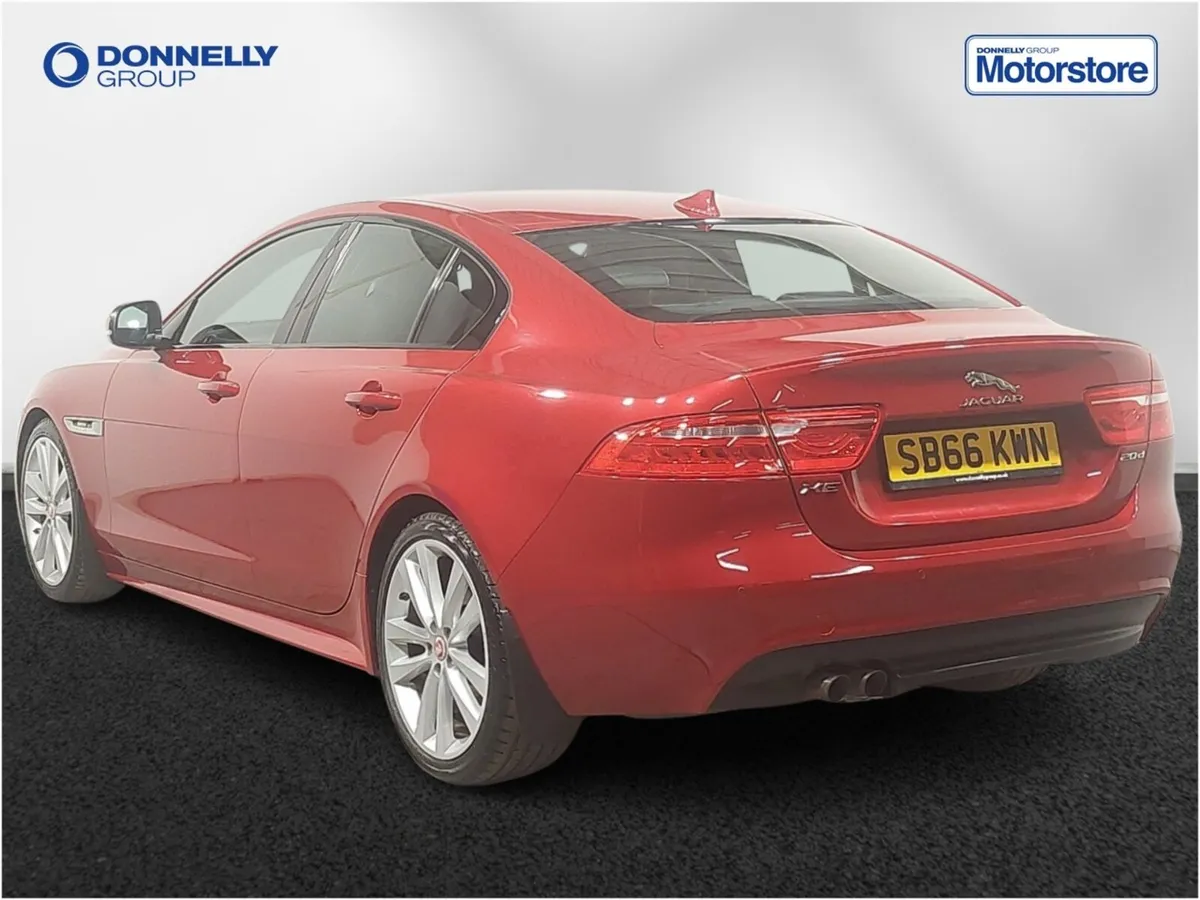 Jaguar XE Xe Diesel Saloon R-Sport - Image 2
