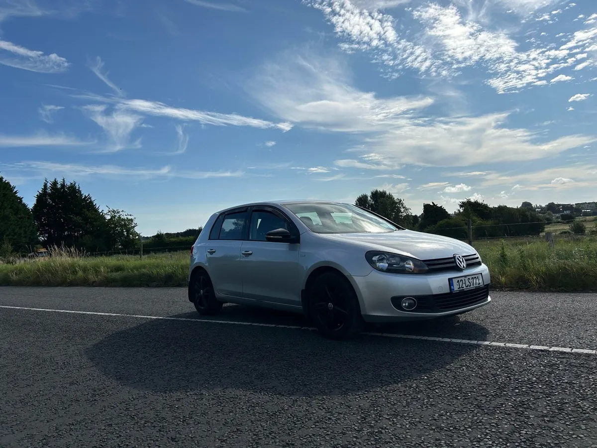 2012 Vw golf 1.6tdi Match model - Image 2
