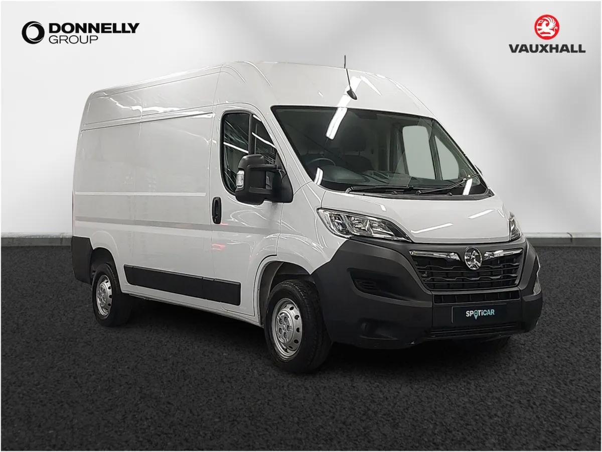 Vauxhall Movano 3500 L2 Diesel Fwd Dynamic - Image 1