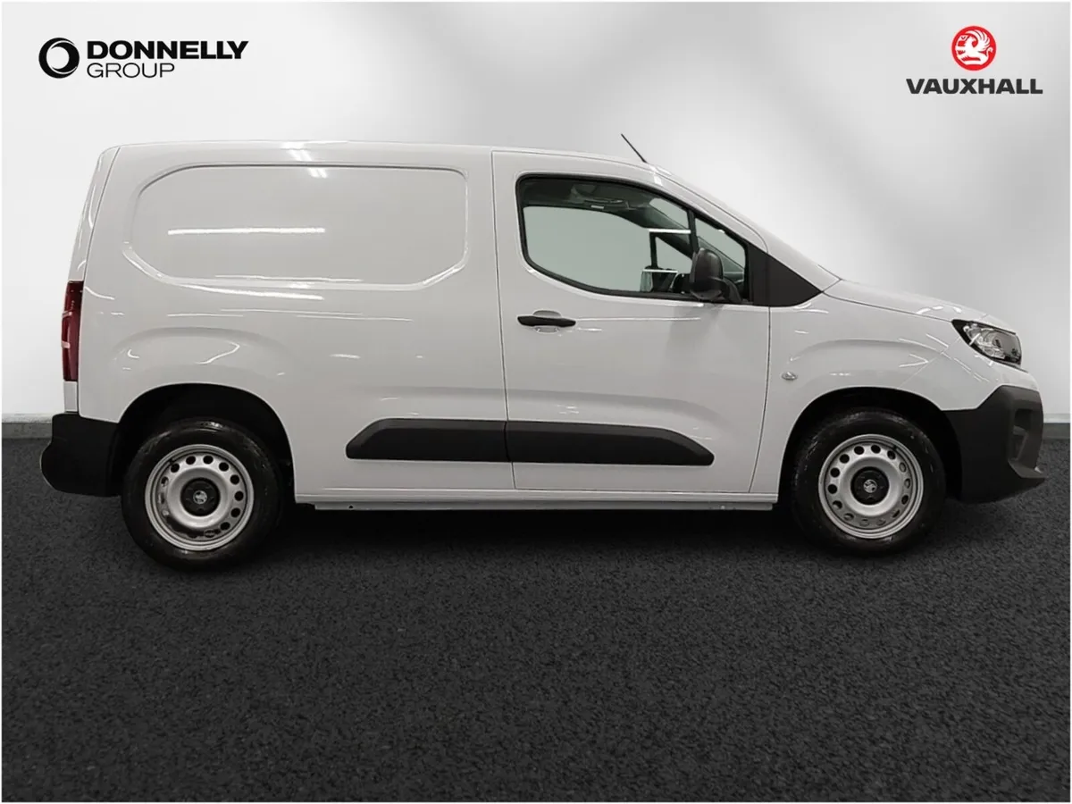 Vauxhall Combo Cargo L1 Diesel Prime - Image 3