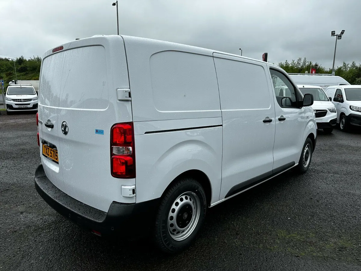 Vauxhall Vivaro L1 Diesel Prime - Image 3