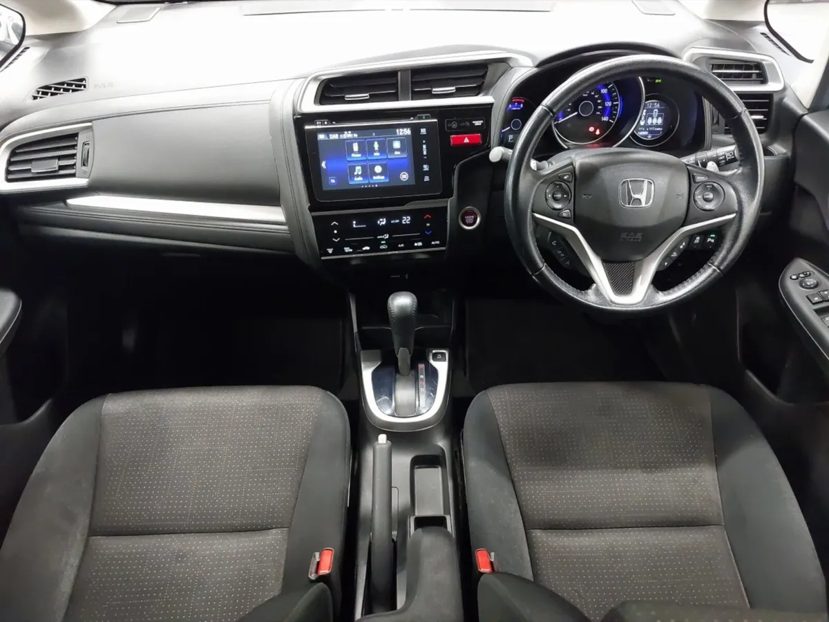 Honda Jazz Hatchback EX - Image 4