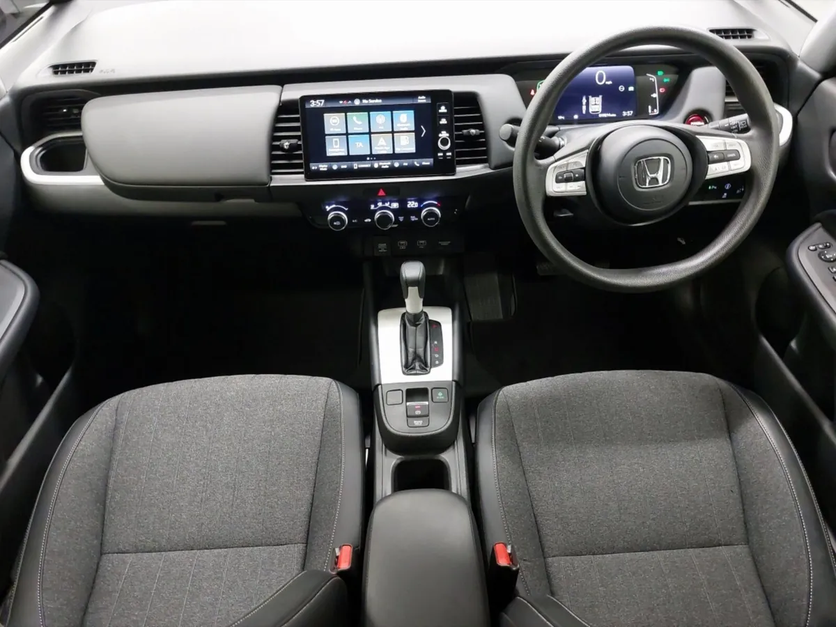 Honda Jazz Hatchback SR - Image 4
