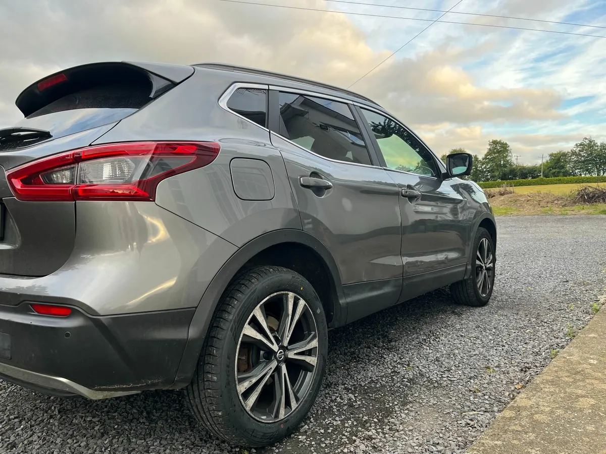 Nissan Qashqai 2018 - Image 2