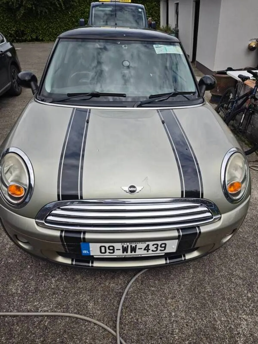 2009 Mini Cooper 1.6 - Image 1