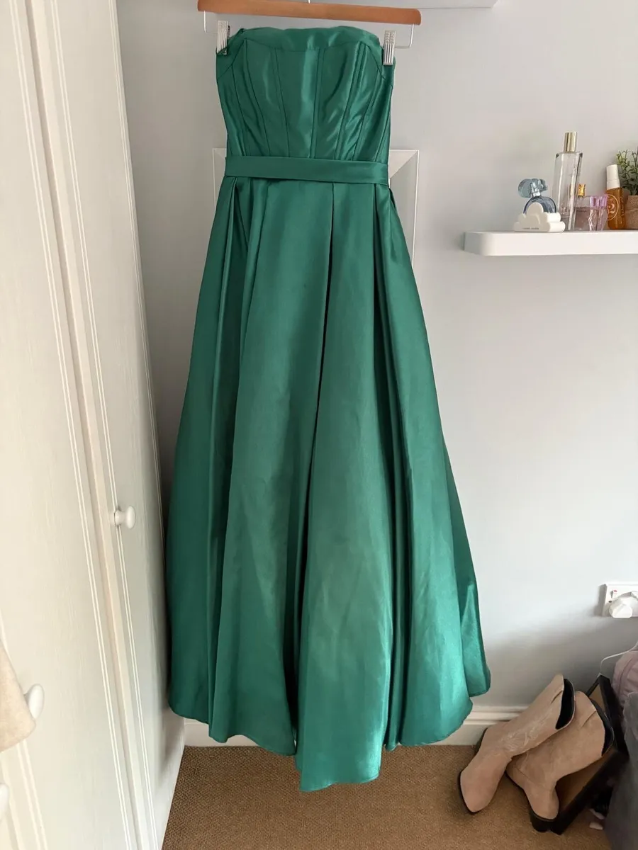 Emerald Green ball gown/debs dress - Image 3