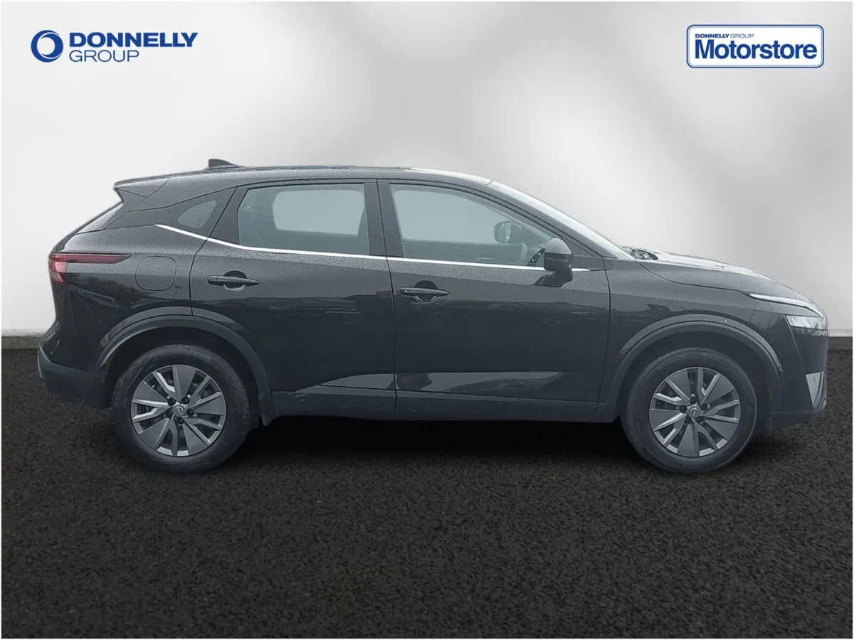 Nissan Qashqai Hatchback Visia - Image 2