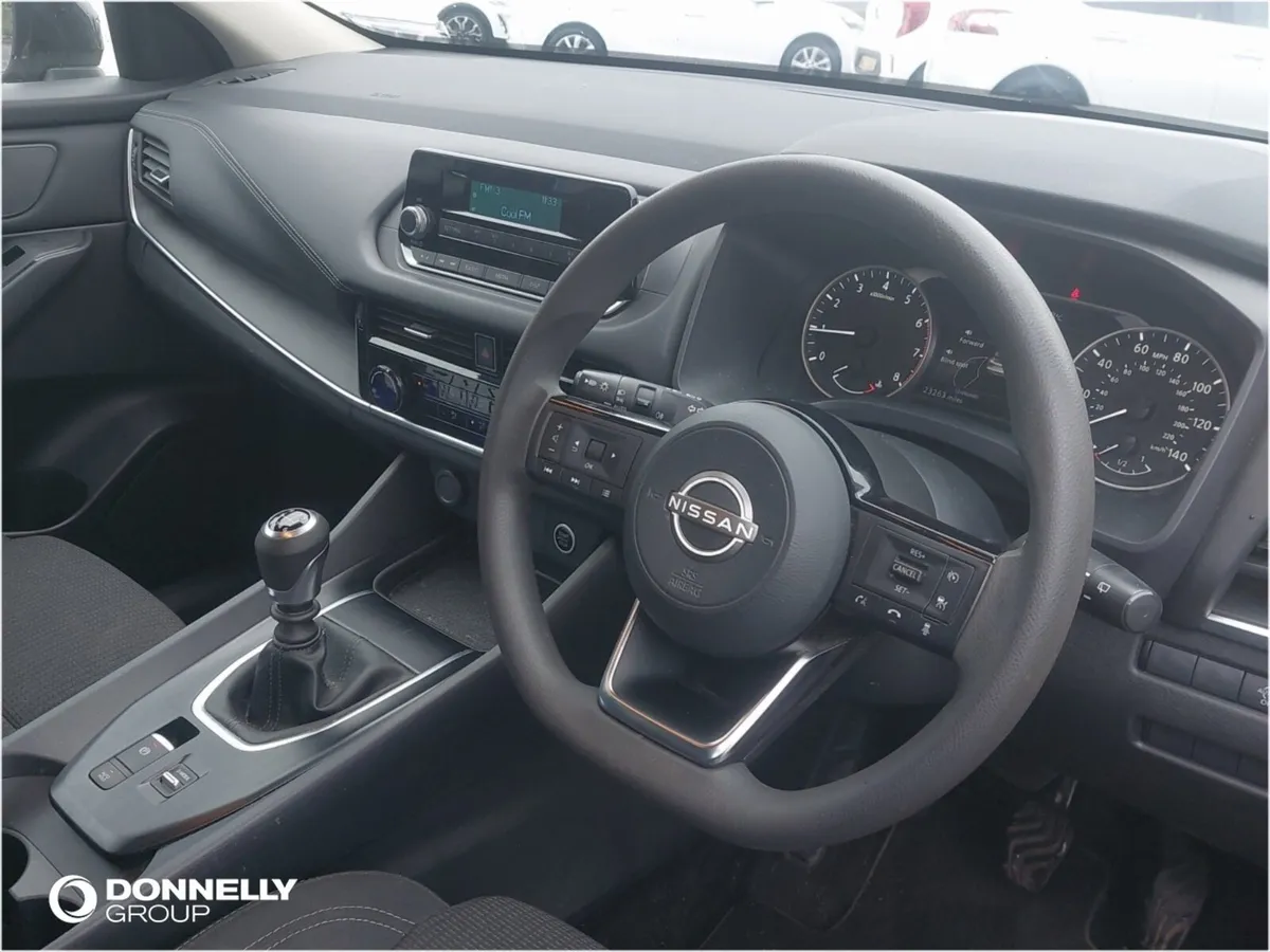 Nissan Qashqai Hatchback Visia - Image 3