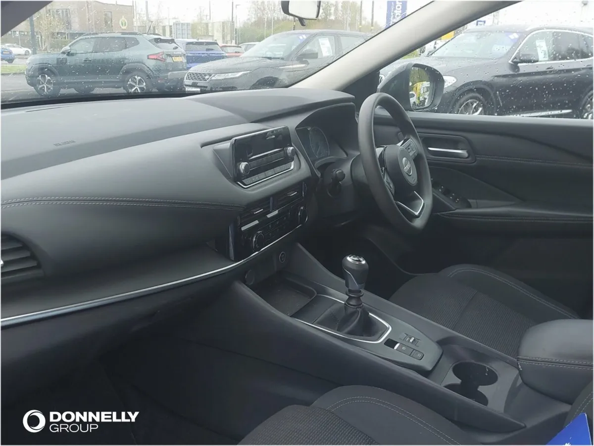 Nissan Qashqai Hatchback Visia - Image 4