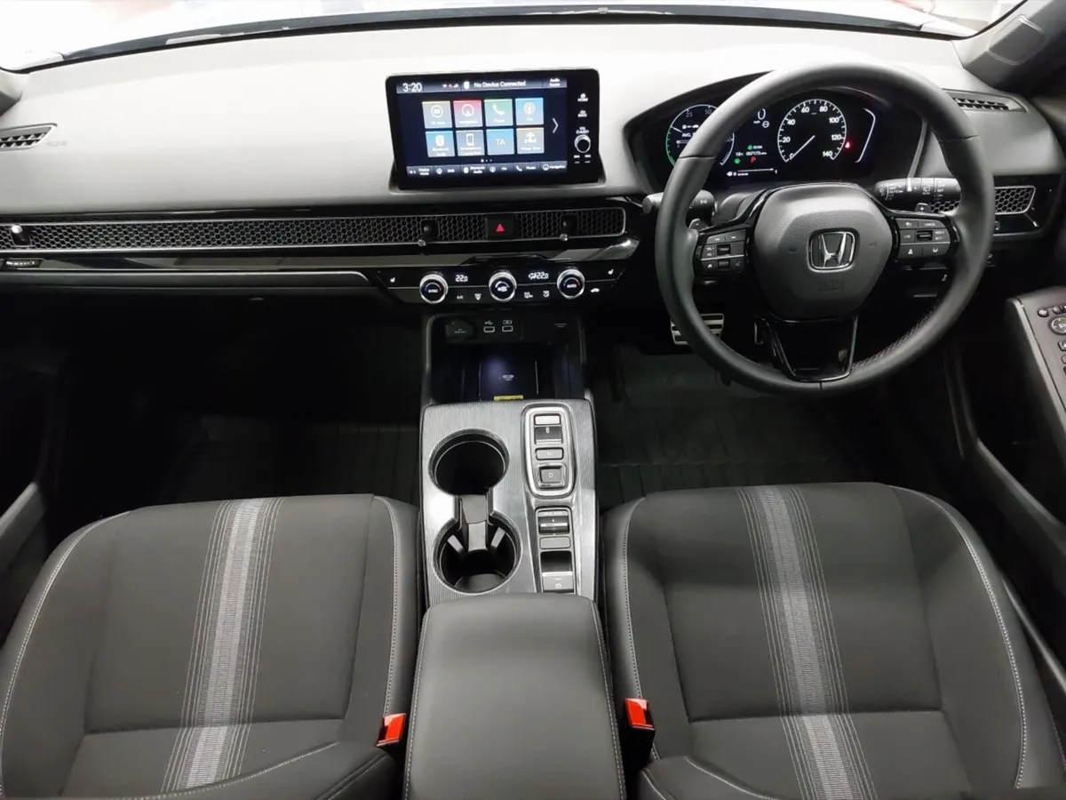 Honda Civic Hatchback Sport - Image 4