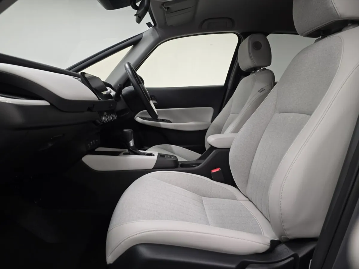 Honda Jazz Hatchback EX - Image 2