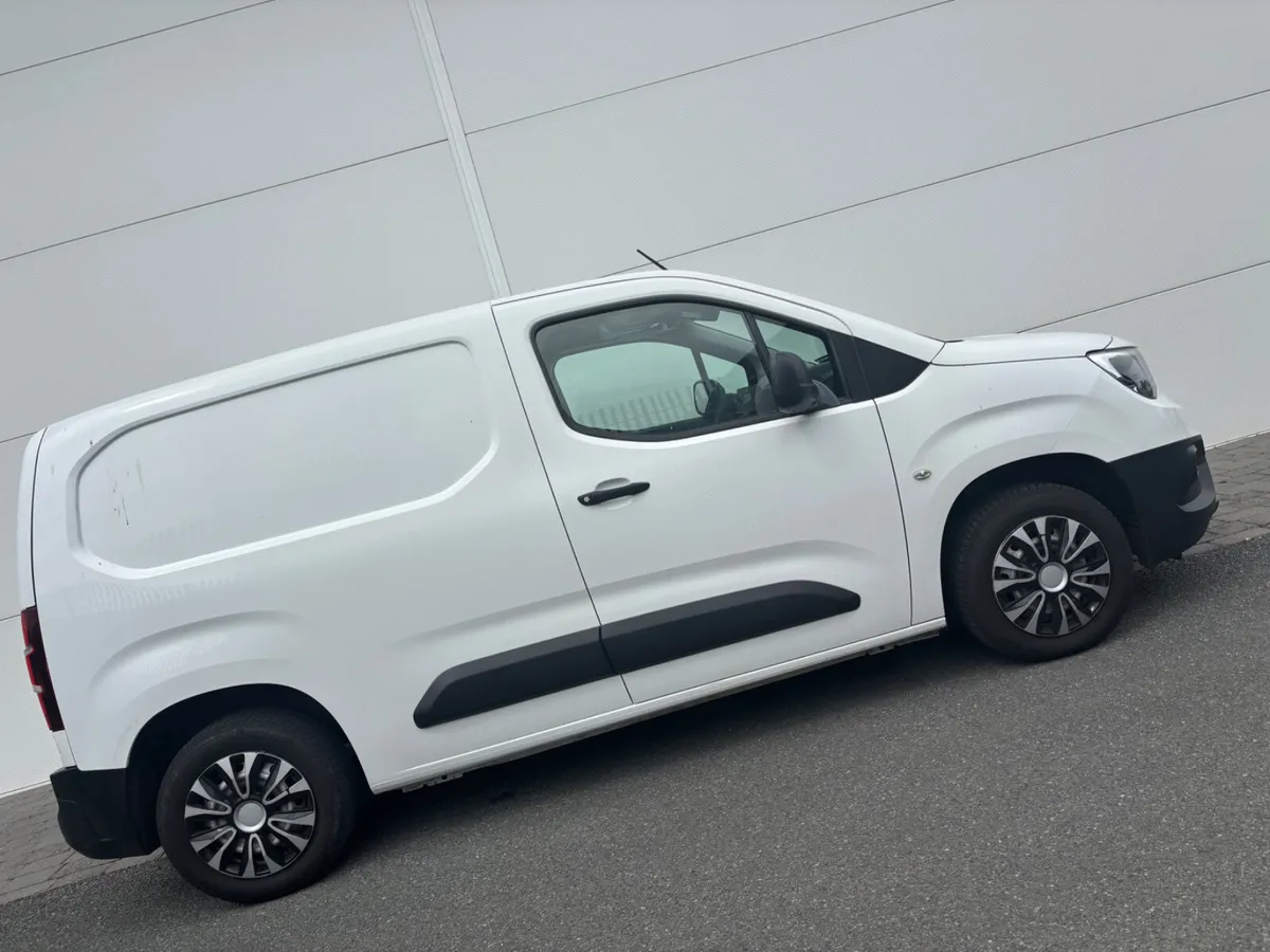 2019 OPEL COMBO 1.6 CDTI 3 SEAT CVRT - Image 4
