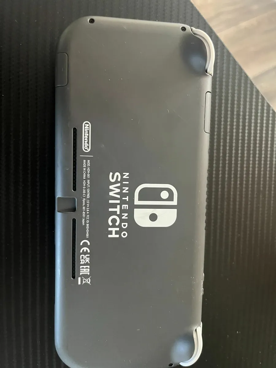 Nintendo Switch Lite - Image 2