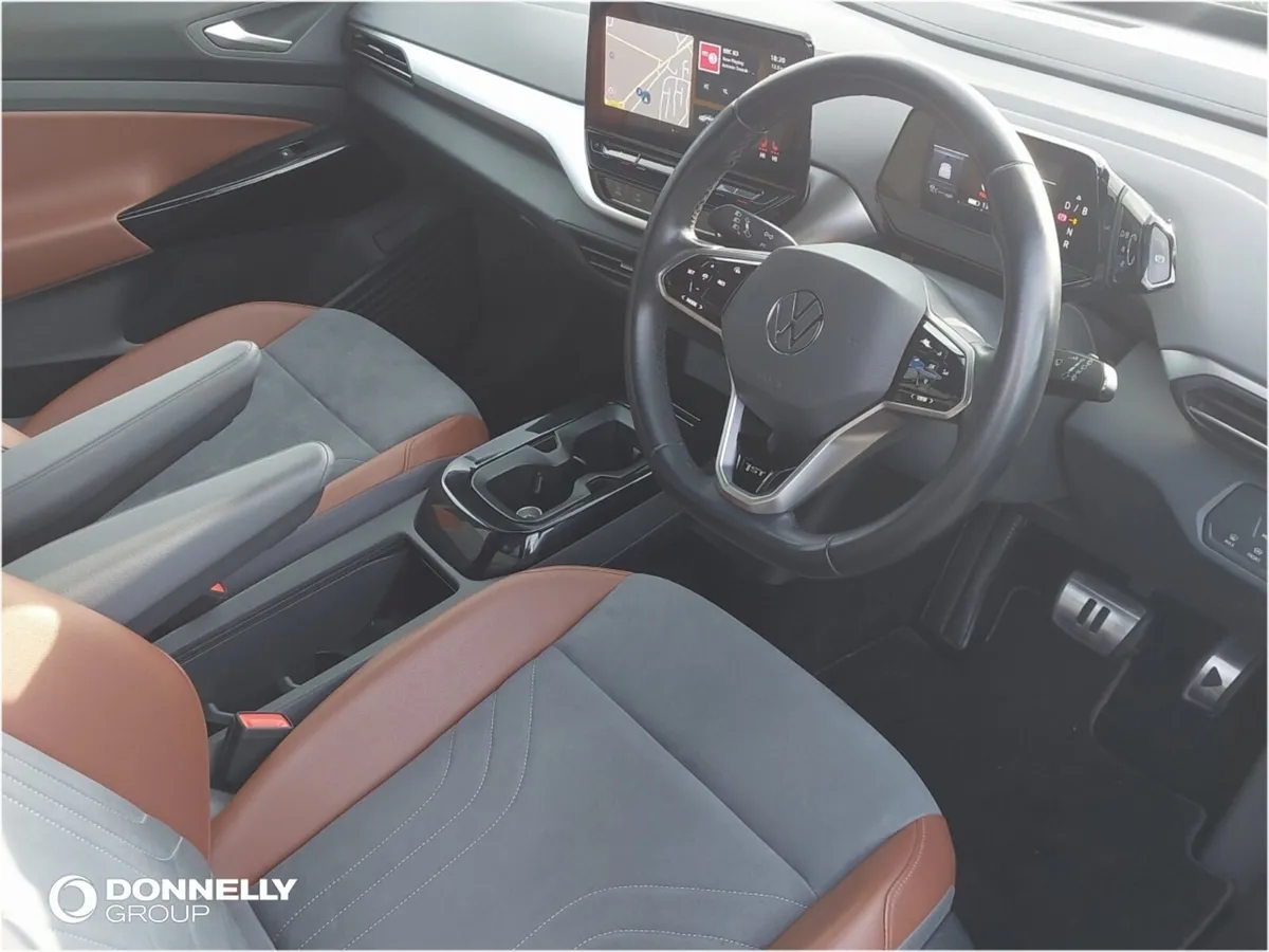 Volkswagen ID.4 Estate Special Edition 1ST Edition - Image 4