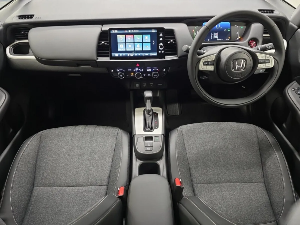 Honda Jazz Hatchback Advance - Image 4