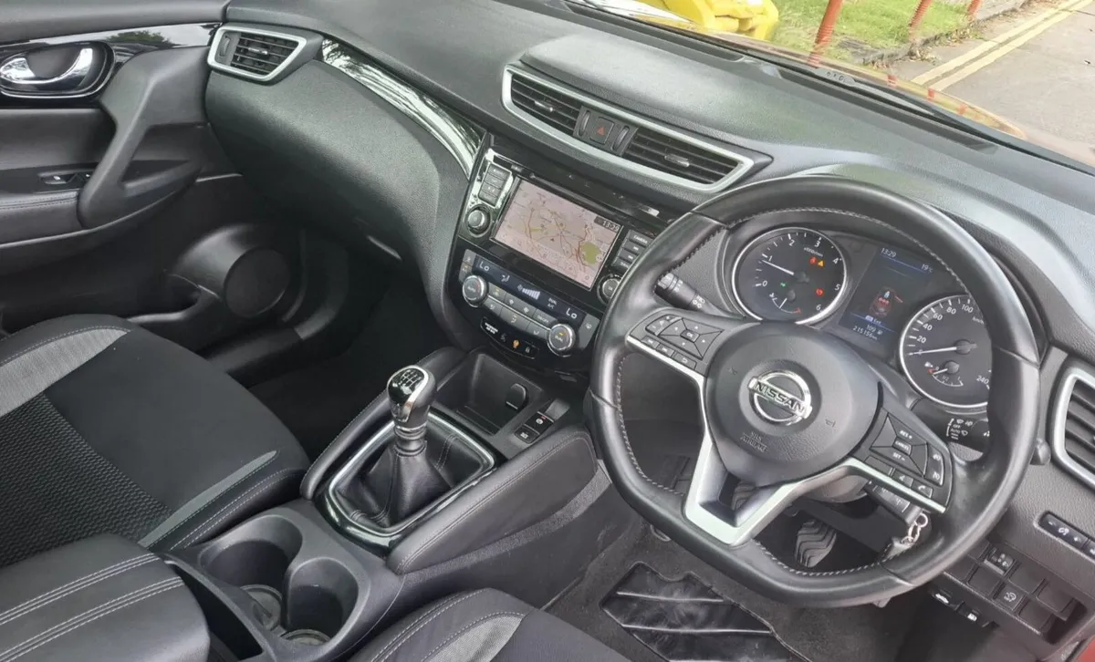 191 Nissan Qashqai Diesel - New NCT - Image 3