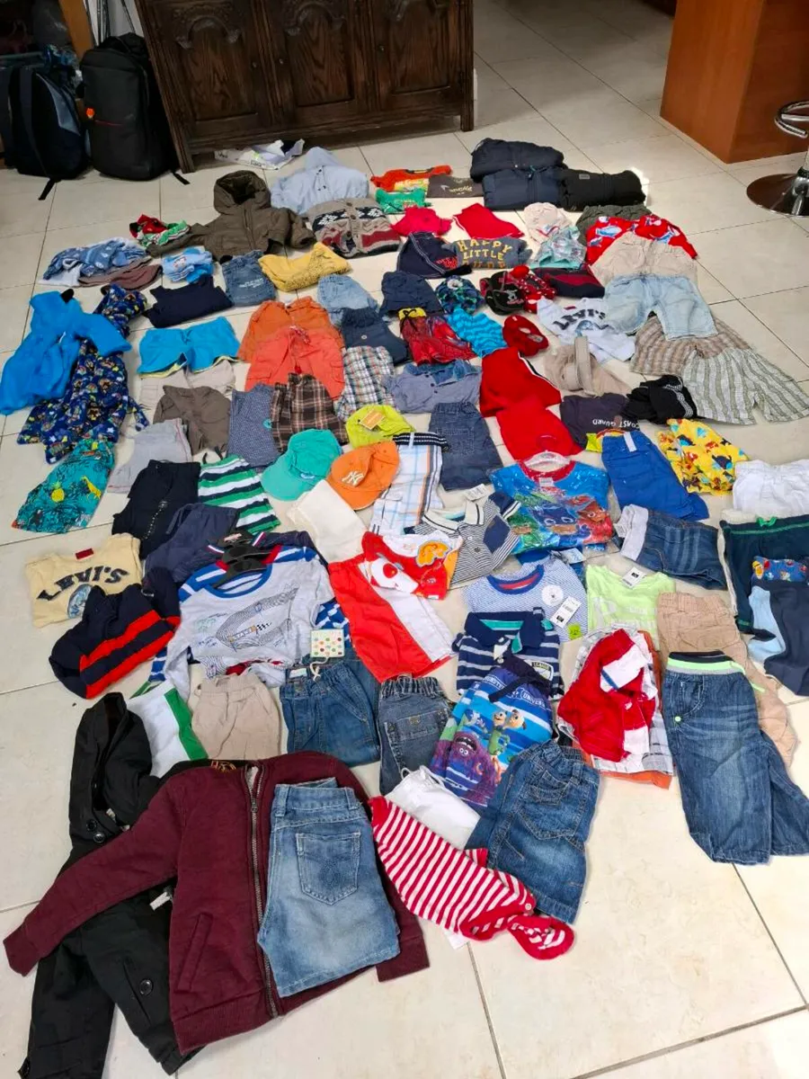 Boys clothes bundle age 12 to 18 months - Image 1