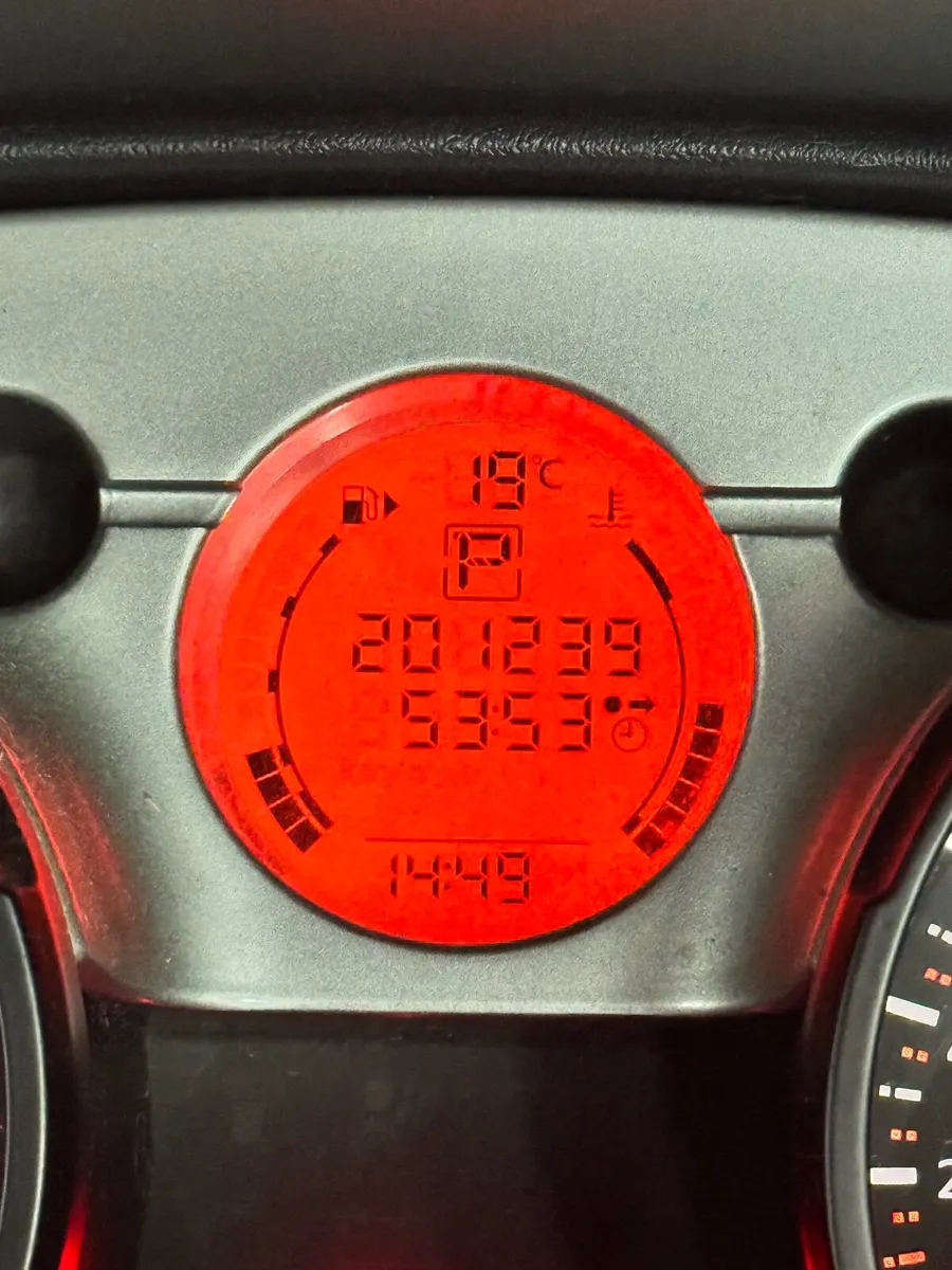 Nissan Qashqai 2008 - Image 1