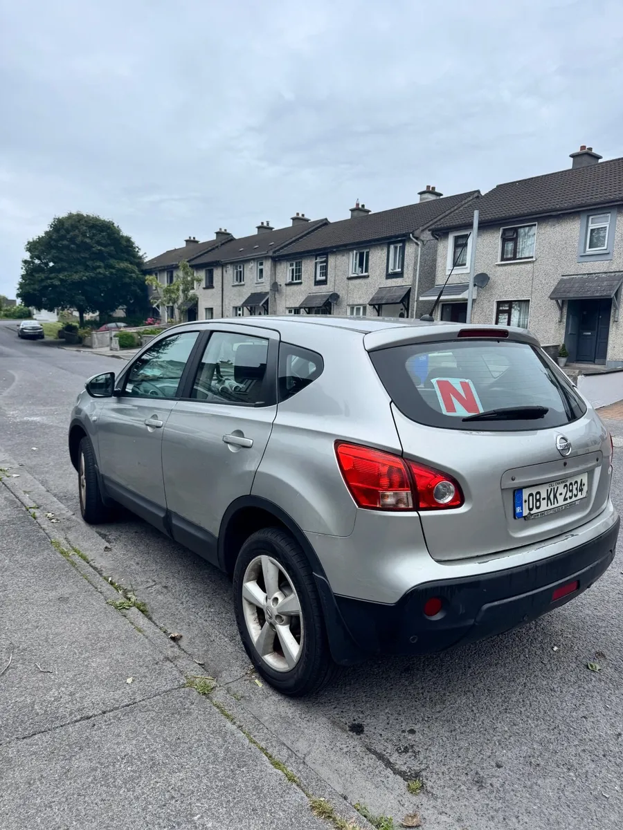 Nissan Qashqai 2008 - Image 1