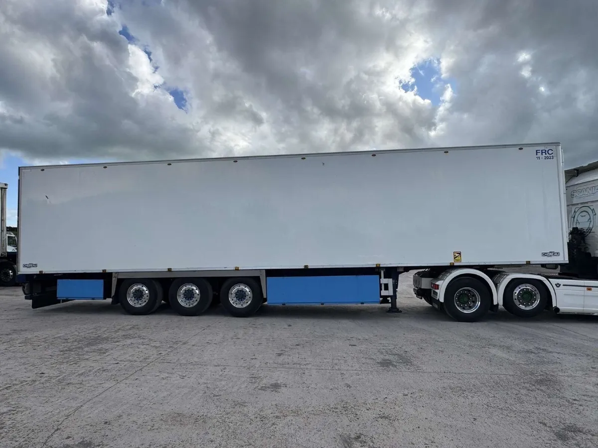 2017 Chereau Trailer - Image 1