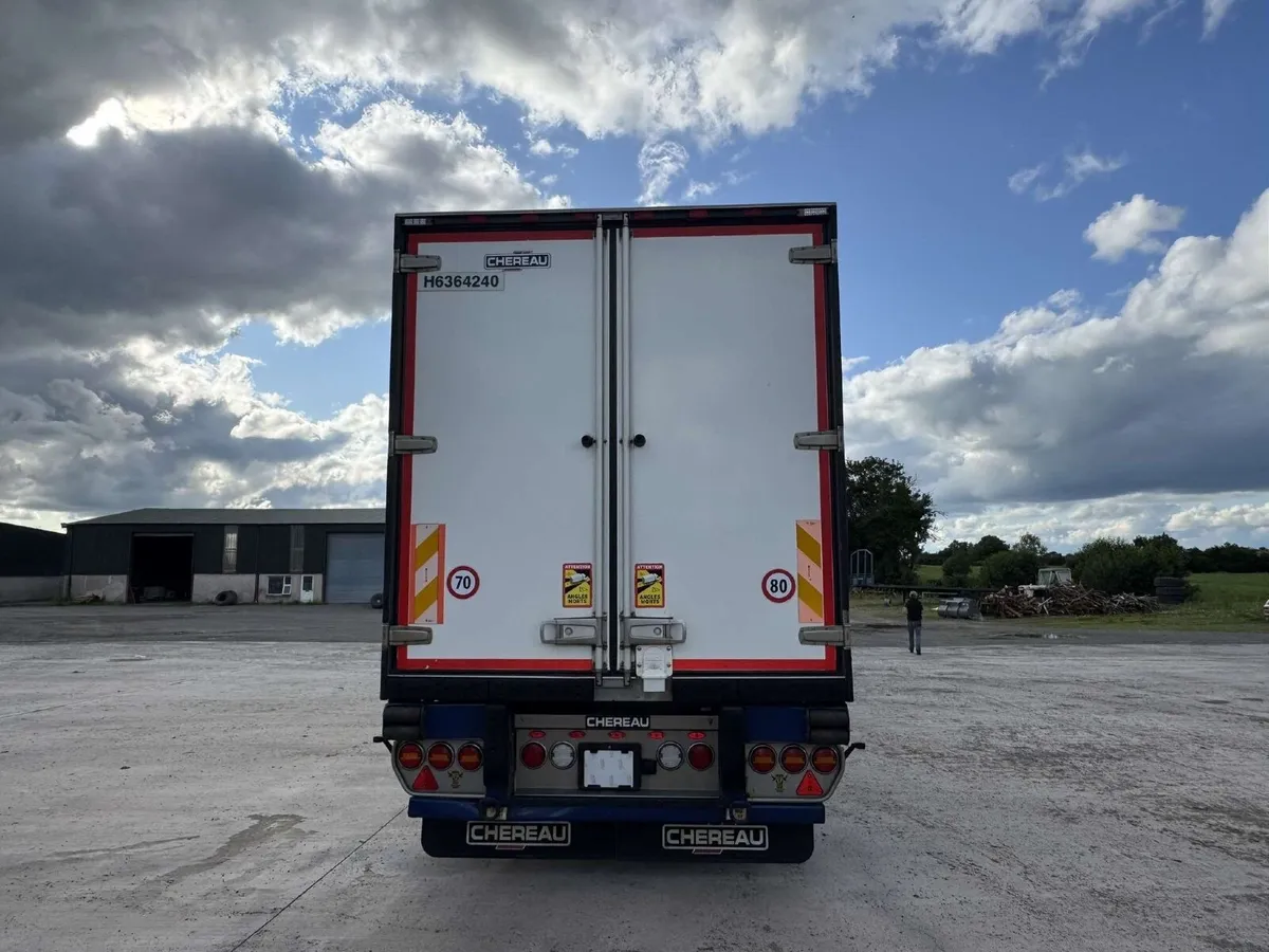 2017 Chereau Trailer - Image 2