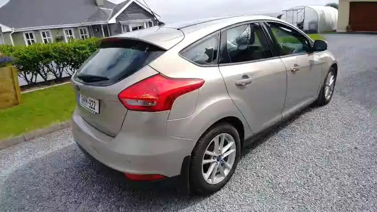 Ford Focus 2015 - Image 4