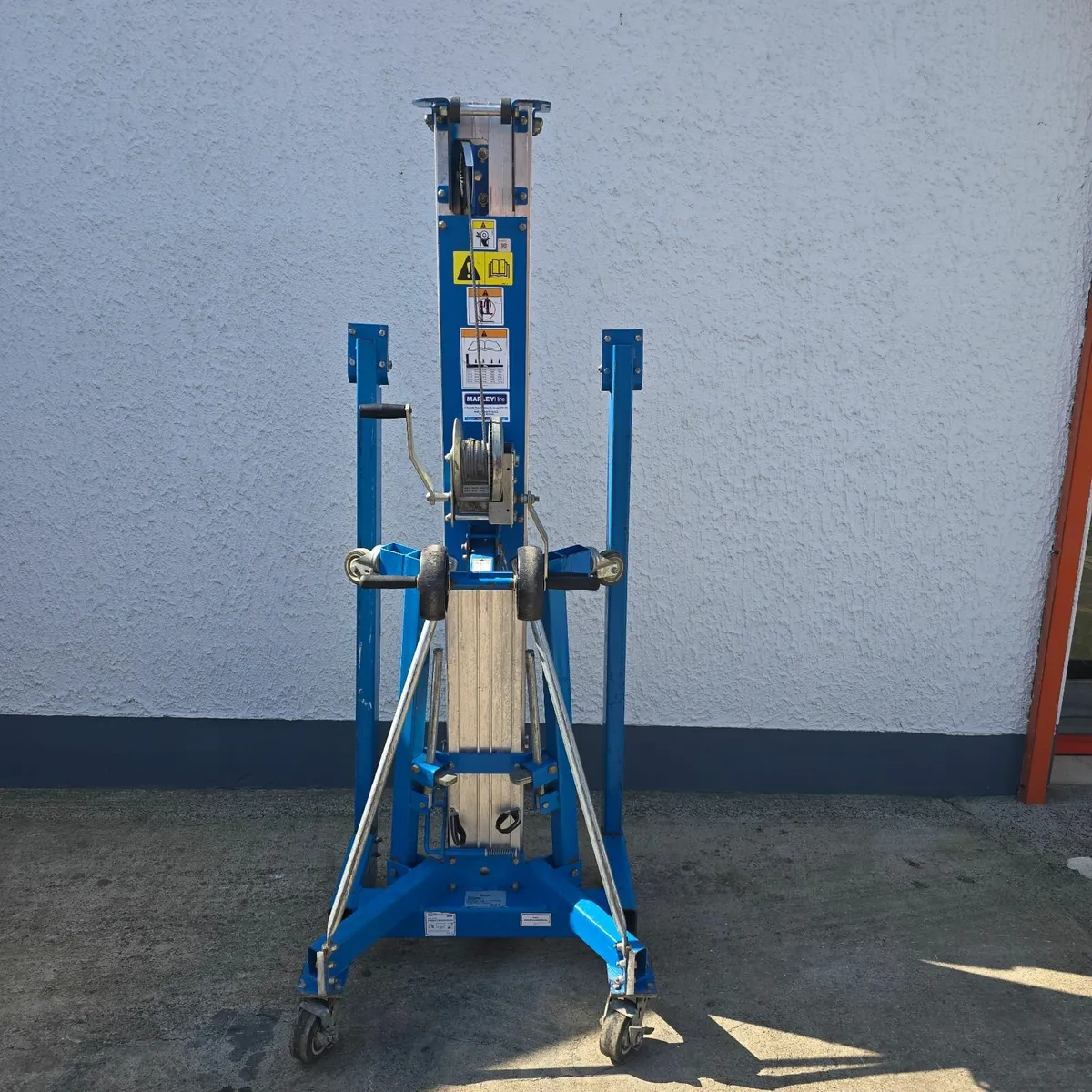 Genie Sla20 Manual Wind up lift - Image 3