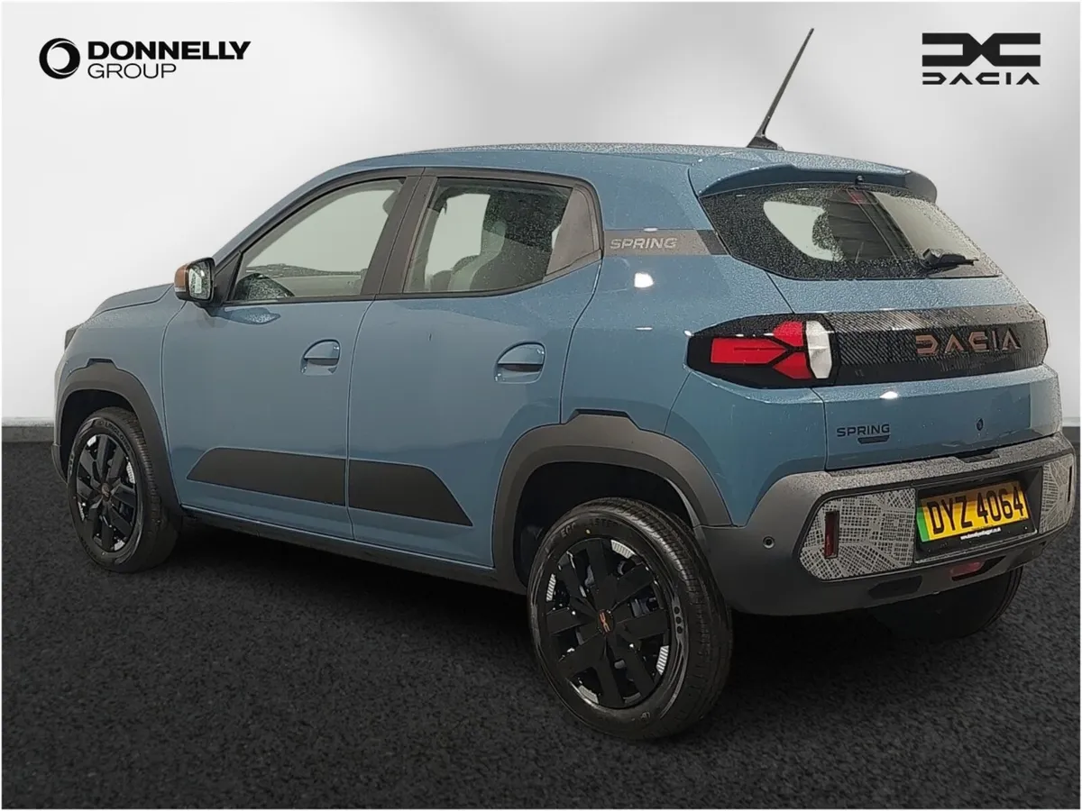 Dacia Spring Hatchback Extreme - Image 2