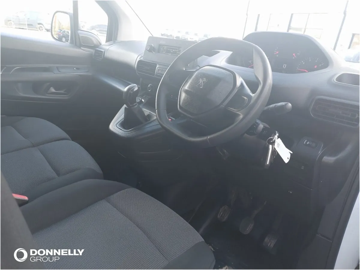 Peugeot Partner Standard Diesel Grip - Image 4