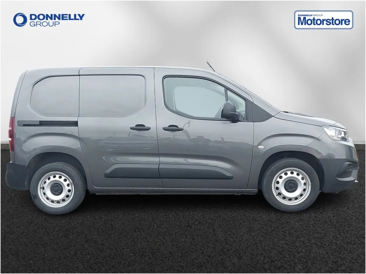 Toyota Proace City L1 Diesel Active - Image 3