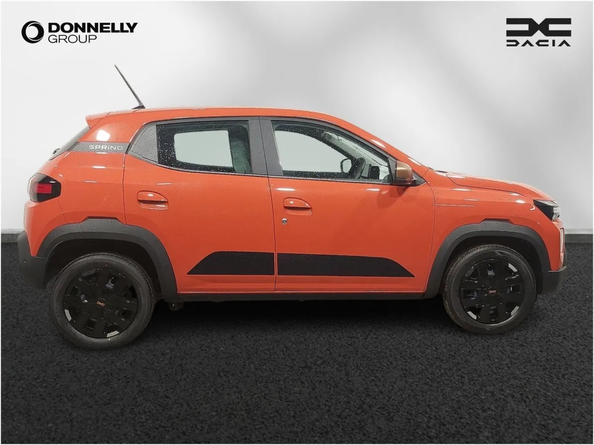 Dacia Spring Hatchback Extreme - Image 3
