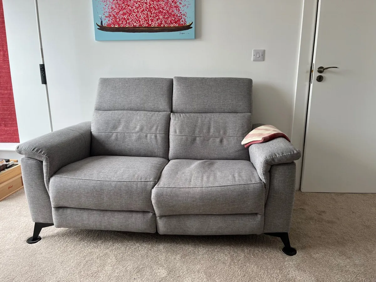 sofa - Image 1