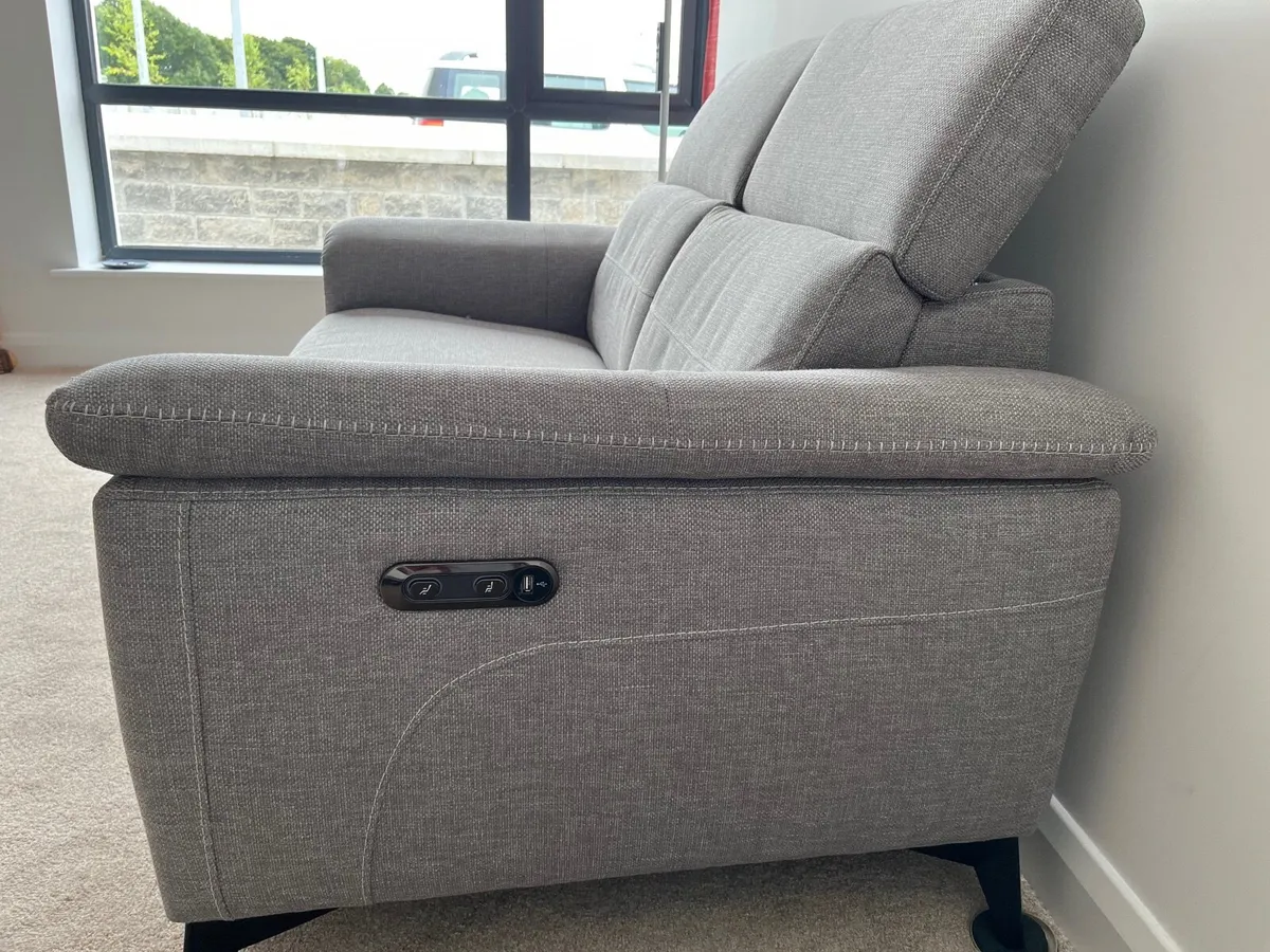 sofa - Image 2