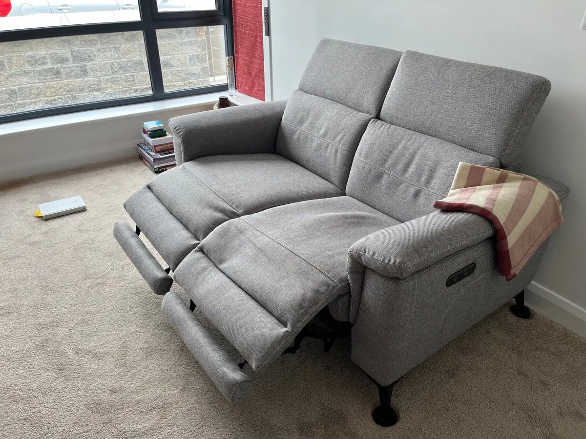 sofa - Image 3