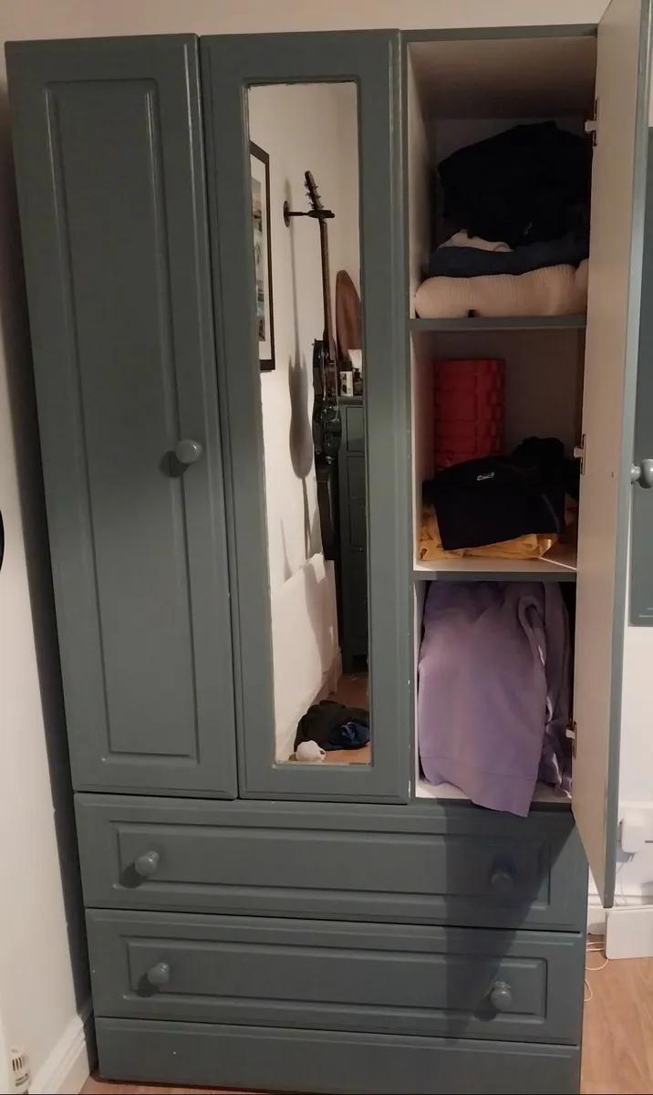 Wardrobe - Image 2