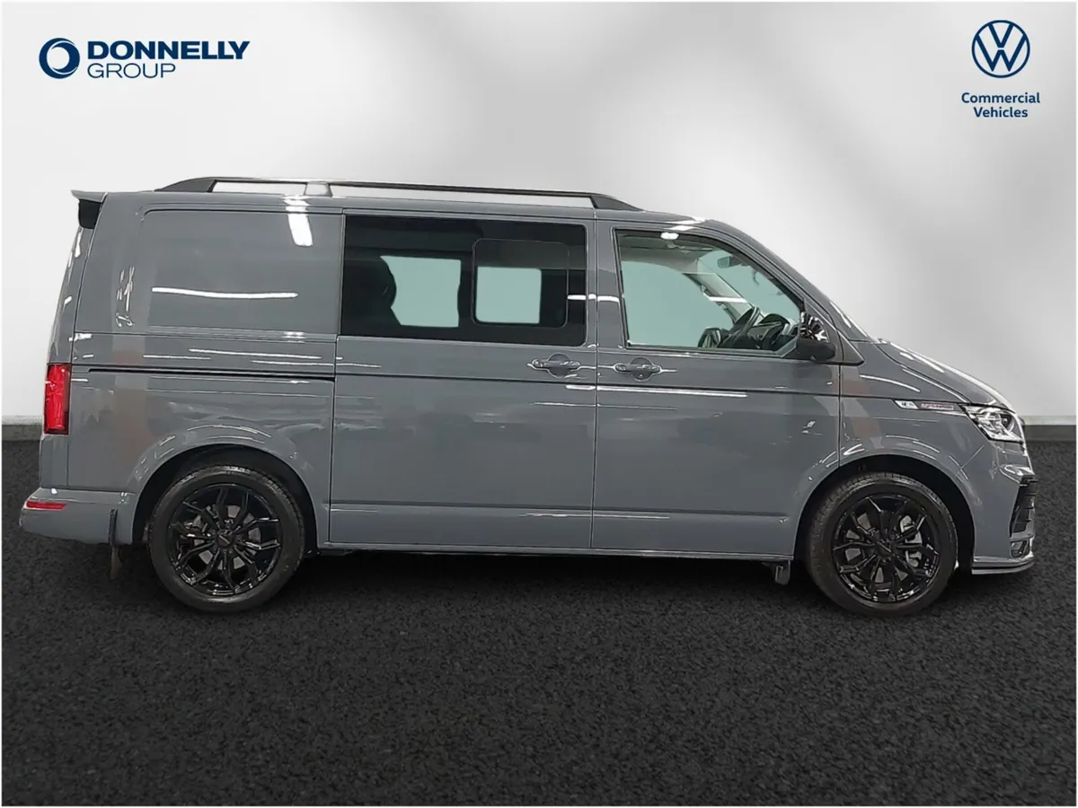 Volkswagen Transporter T32 Swb Diesel Sportline - Image 4