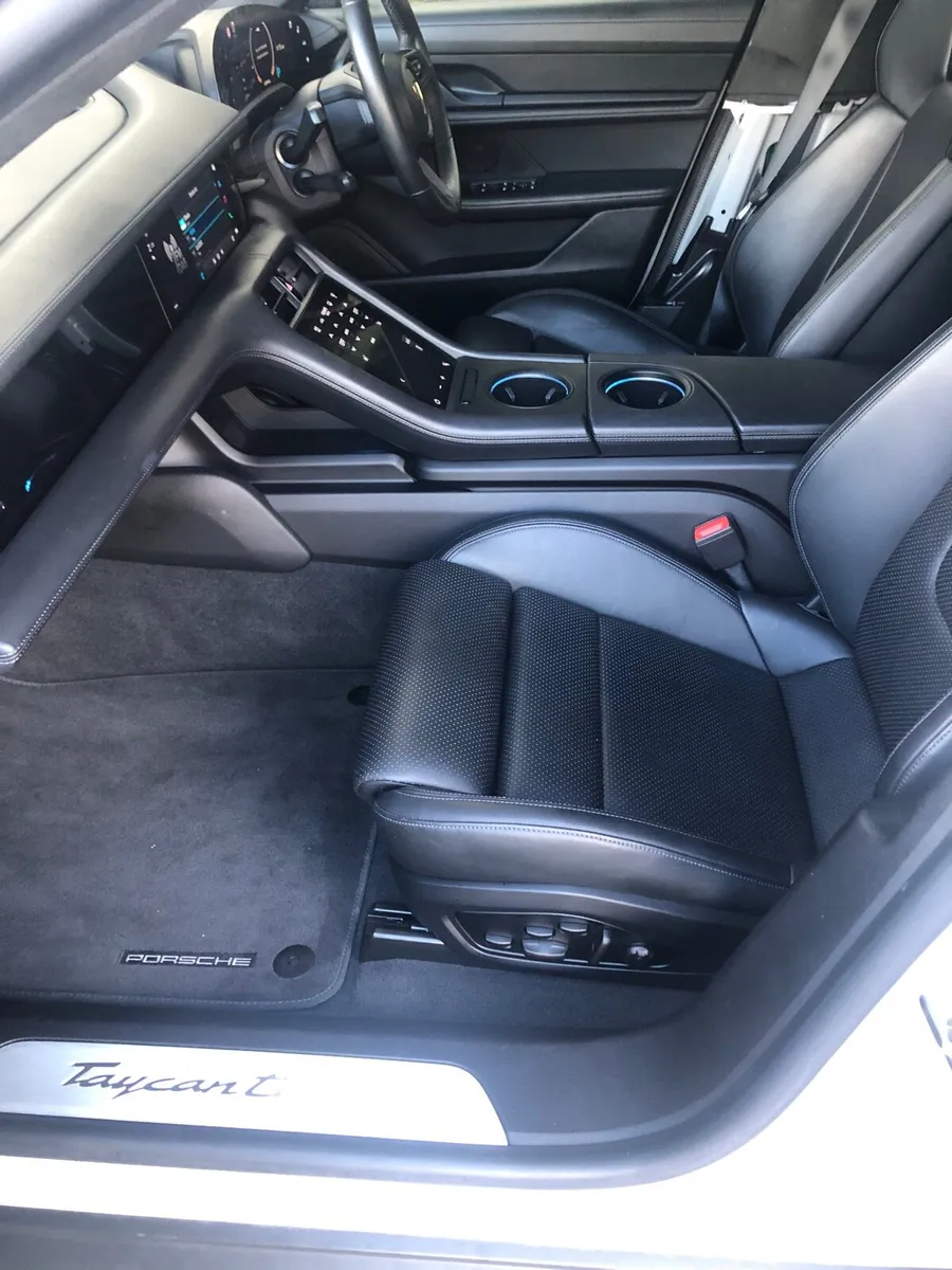 2022 PORSCHE TAYCAN TURBO PAN ROOF - Image 3