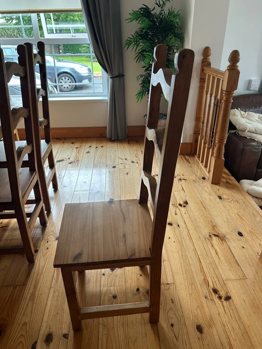 Pine Dining Set - Image 4