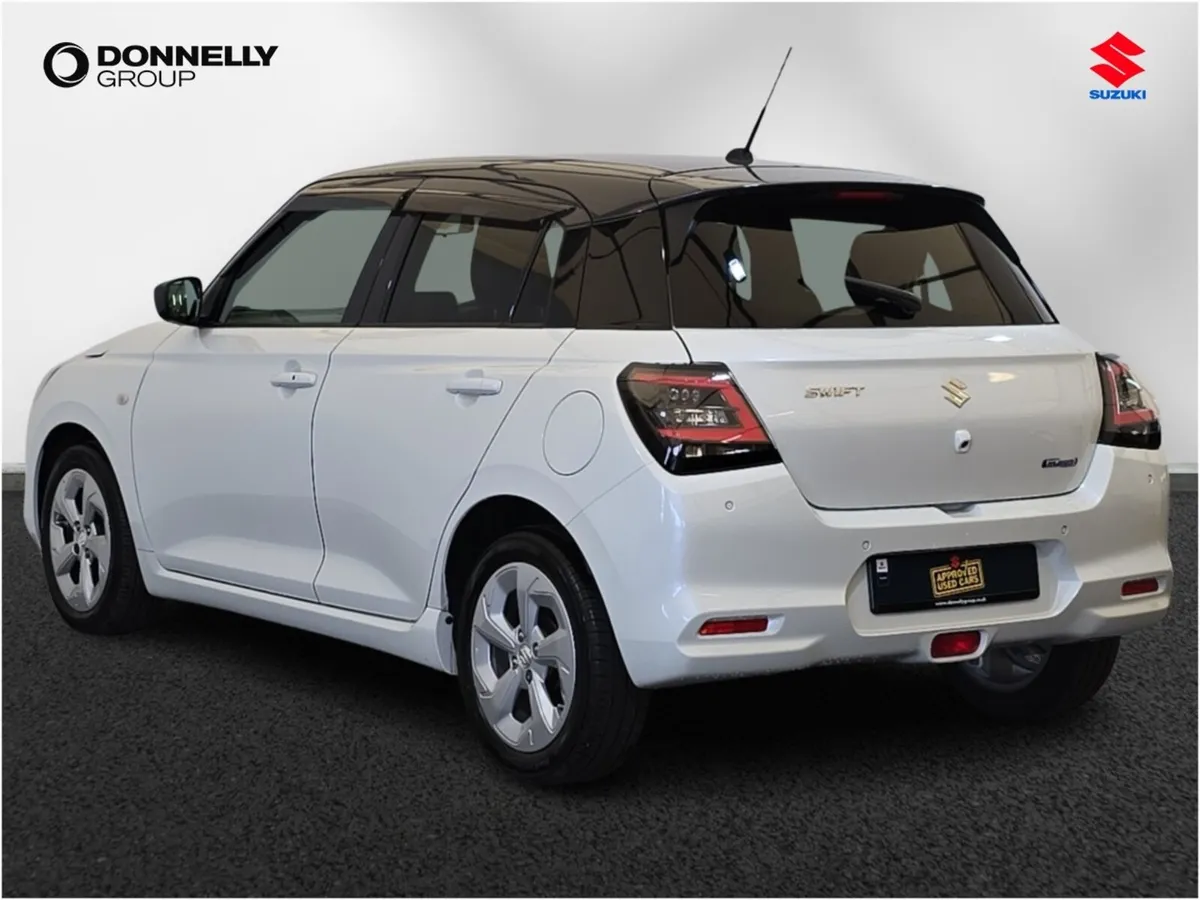 Suzuki Swift Hatchback Motion - Image 2