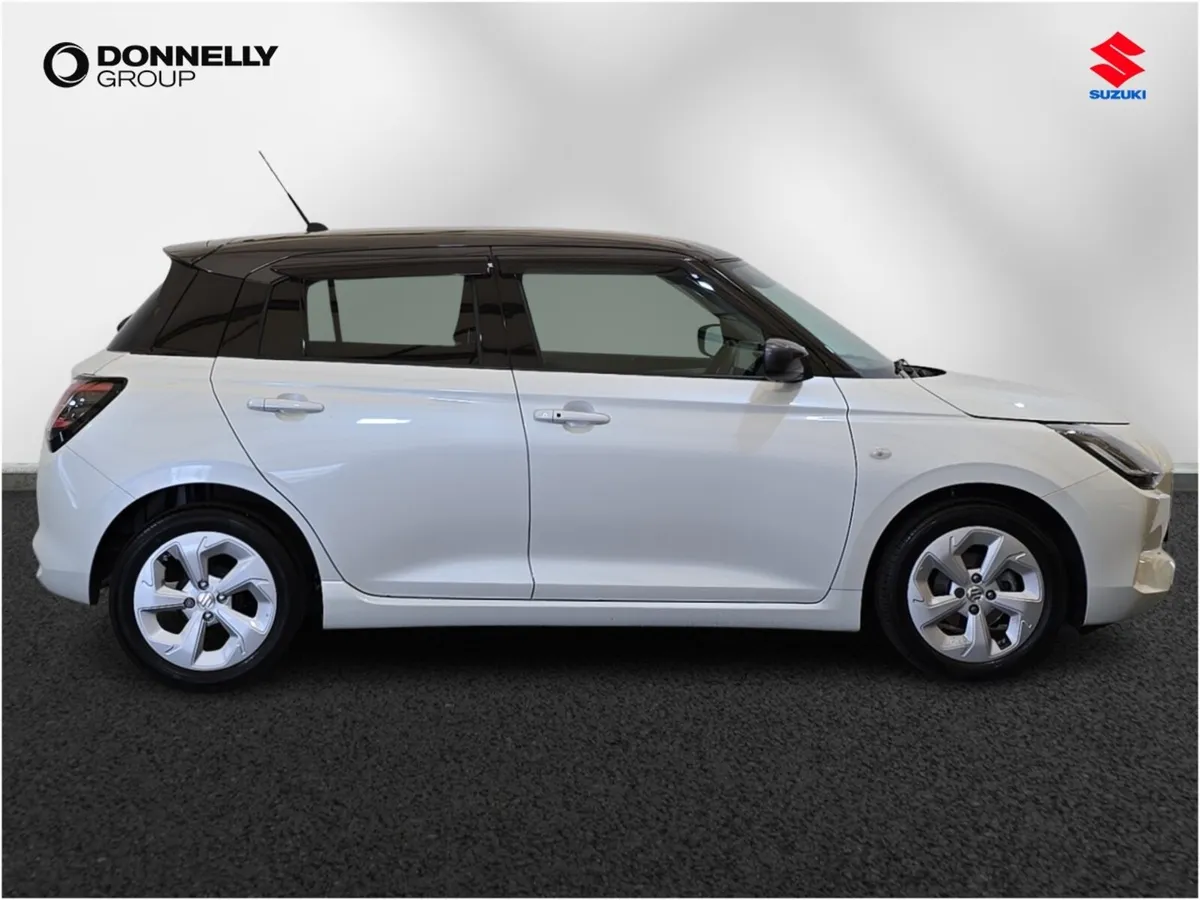 Suzuki Swift Hatchback Motion - Image 3