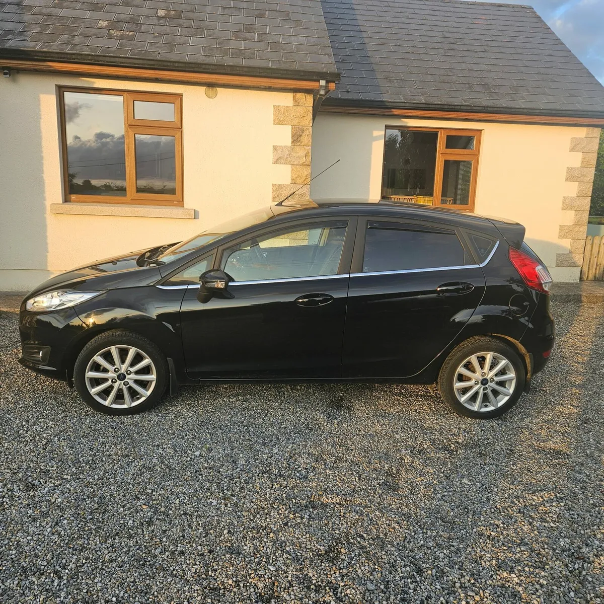 Ford Fiesta - Image 1