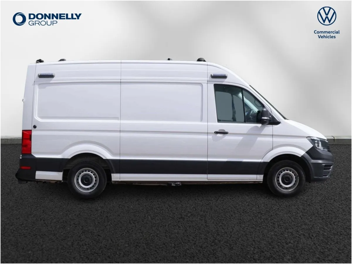 Volkswagen Crafter Cr35 Mwb Diesel Fwd Trendline - Image 4
