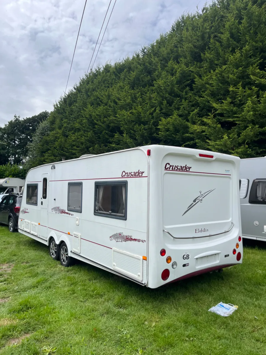 Elddis Crusader 4 Berth Fixed Bed Caravan - Image 4