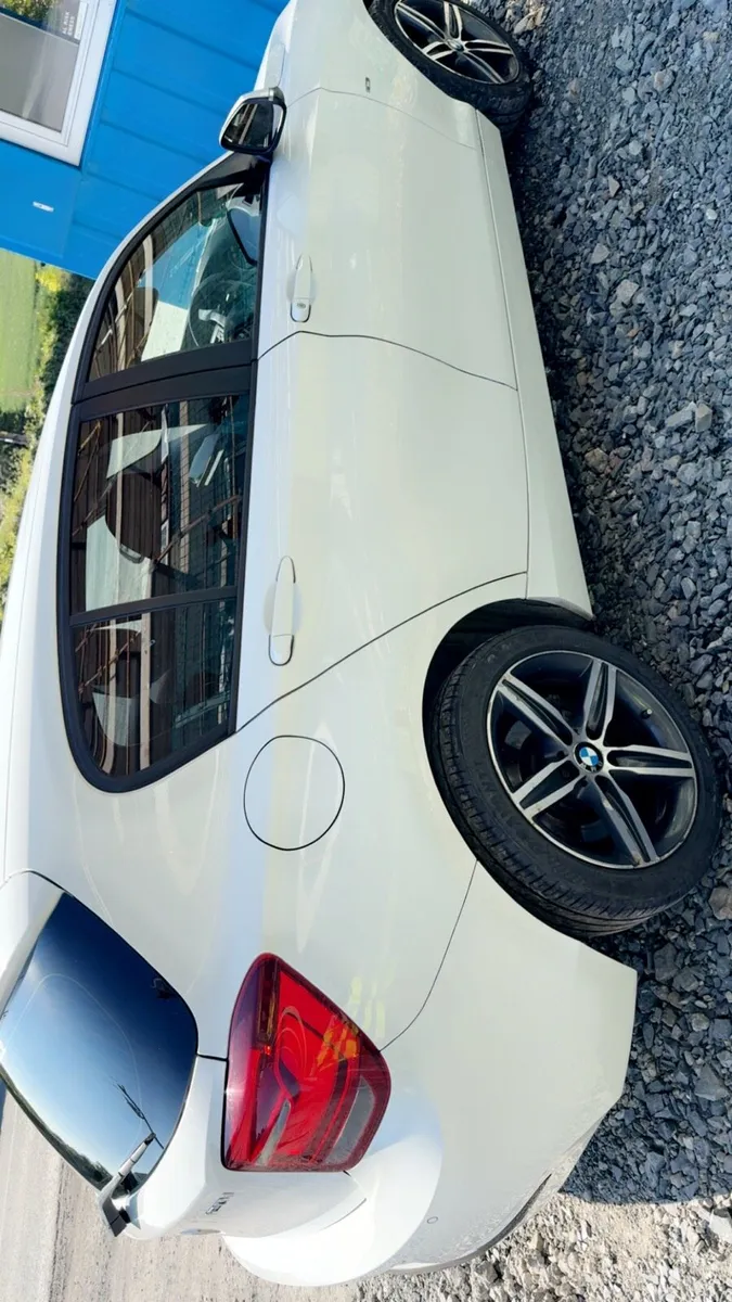 BMW1 series - Image 2