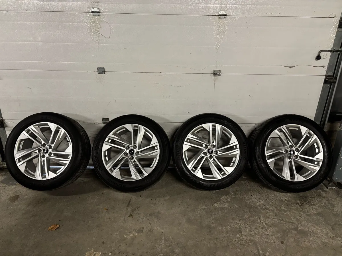 20 Inch Audi Q7 Wheels - Image 1