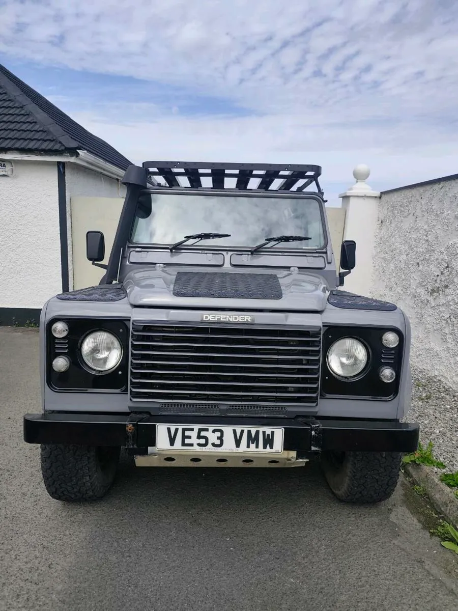 Land Rover Defender 90 TD5 Commercial - Image 4