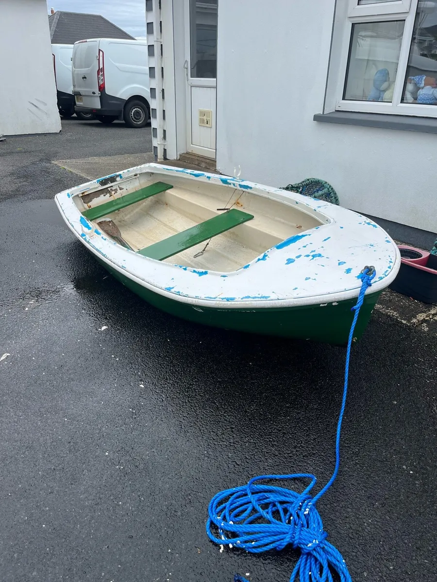 9.5ft Punt and Engine - Image 1