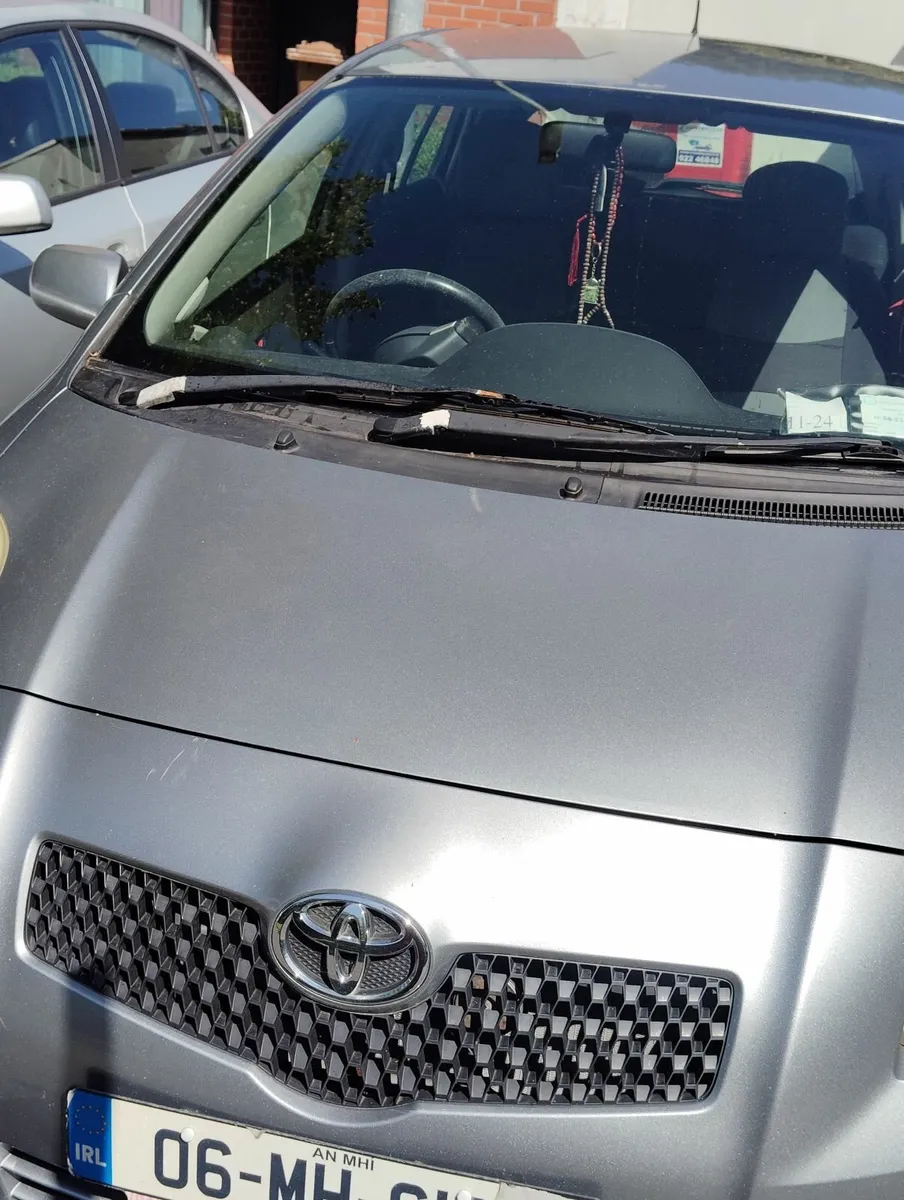 Toyota Yaris 2006 - Image 4